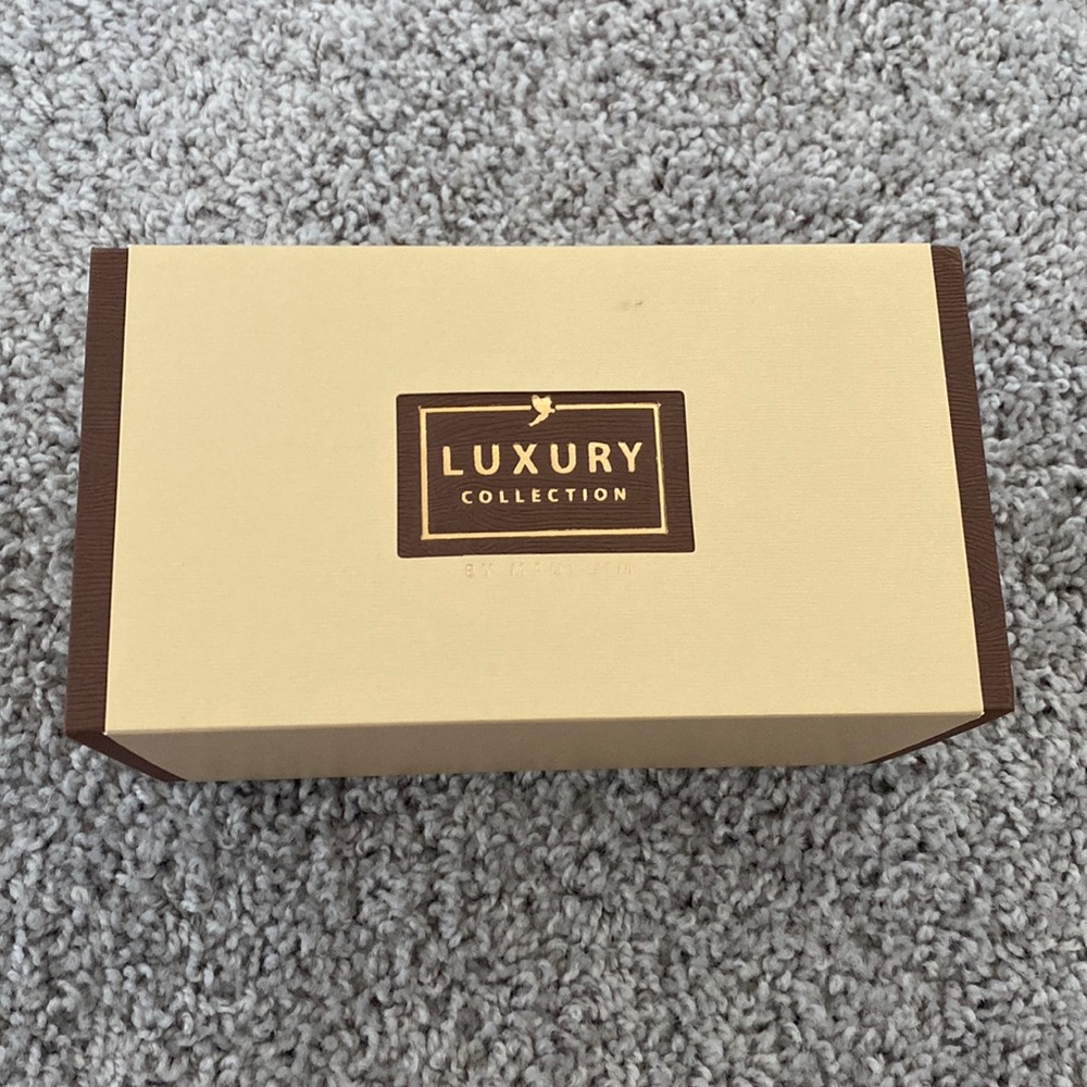 MAUI JIM Box Only